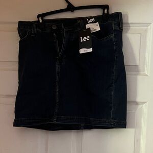 Lee Women's Dark Blue Skort